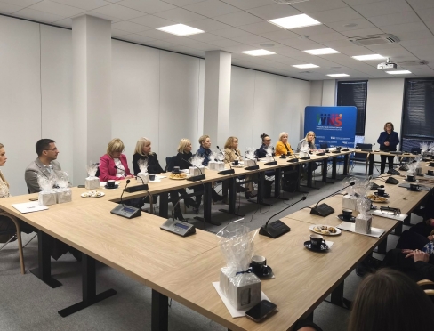 Dyrektorzy szkół i przedszkoli na spotkaniu