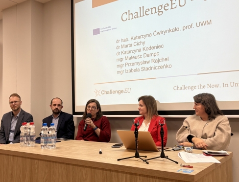 debata podczas spotkania "Razem dla równości"