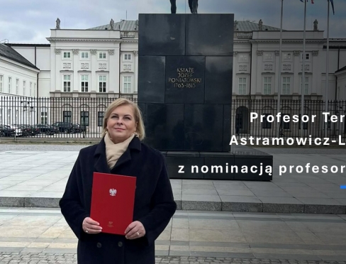 Profesor Astramowicz-Leyk z nominacją profesorską