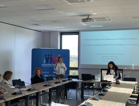 Seminarium naukowe w Instytucie Nauk Pedagogicznych