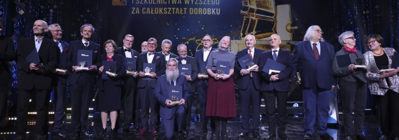 Gala Nauki Polskiej: nagrodzeni na scenie Teatru Polskiego w Warszawie